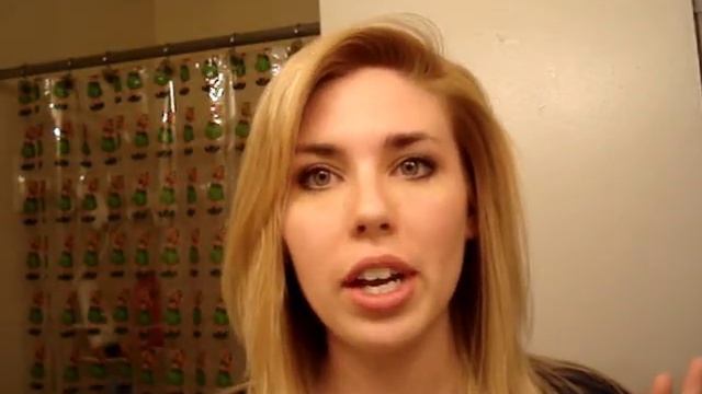 How to style side swept bangs and my daily hair routine смотреть онлайн