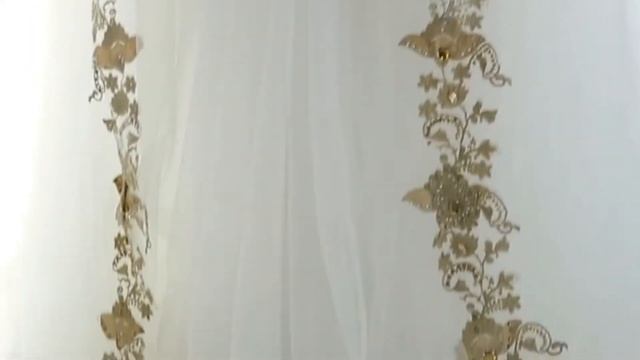 Модное дизайнерское платье золотистого цвета смотреть онлайн