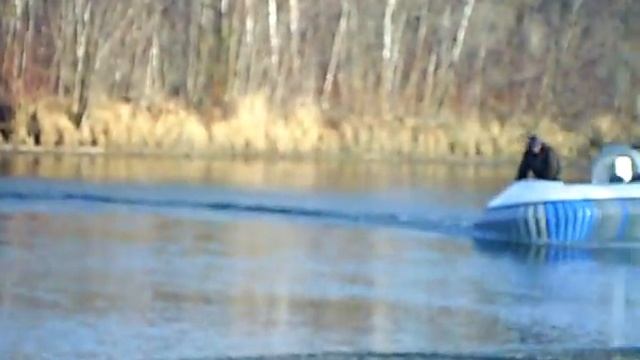 СВП Кронос  с берега