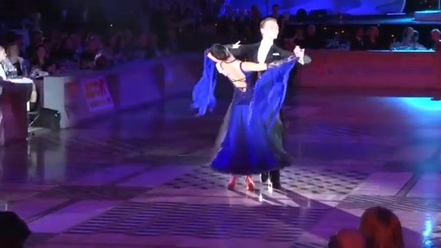 Виталий Сурма в финале Кубка Мира в Кремле по бальным танцам. смотреть онлайн