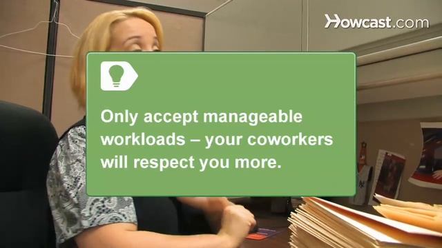 How to Play Office Politics смотреть онлайн