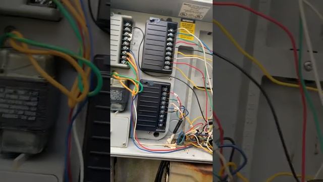 Installing Lawn Sprinkler Controller | ACS Irrigation смотреть онлайн