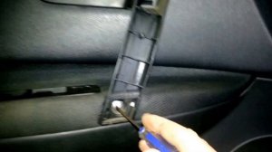 Снятие обшивки двери  Nissan Qashqai 2007г.в.