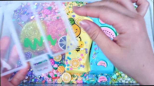 Strawberry Pastel Rainbow Slime Mixing Makeup, eyeshadow into slime #ASMR #Satisfying #slimevideos смотреть онлайн