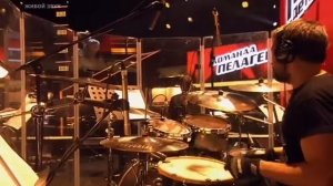 Голос Дети. Пони бегает по кругу.