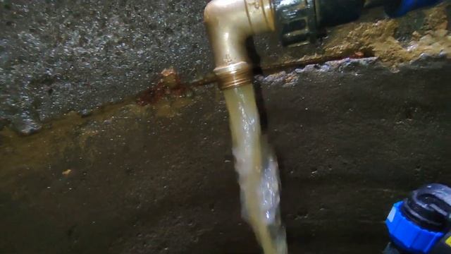 Колодец два года без воды, восстановление водоснабжения из колодца на плывуне абиссинской скважиной смотреть онлайн