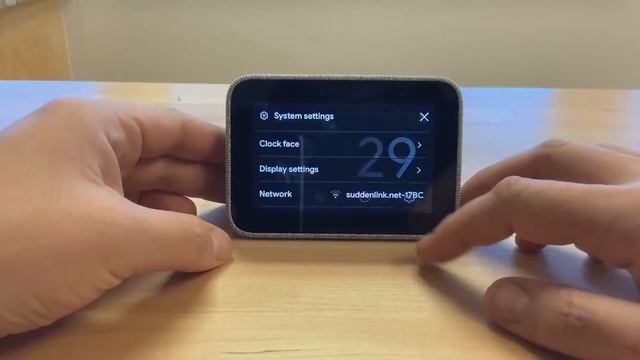Lenovo Smart Clock Review: Connected and Classy смотреть онлайн