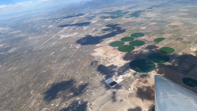 700 year old lava flow still providing lift to keep the glider aloft! смотреть онлайн