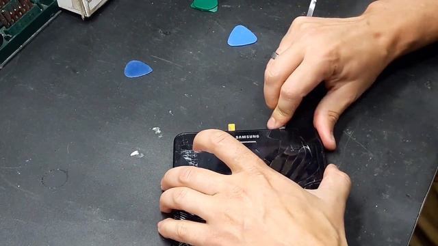 Samsung Galaxy Tab E T355 замена тачскрина, сенсорного стекла | disassemble screen replacement смотреть онлайн
