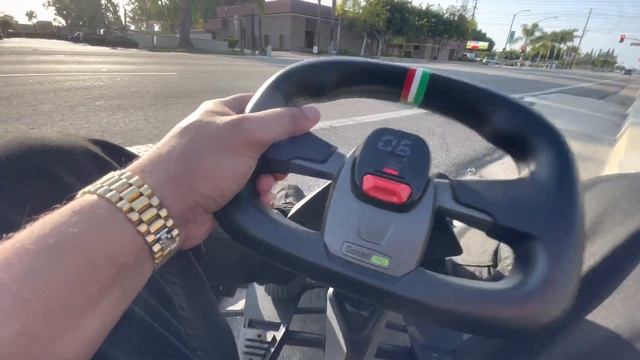 Ninebot go kart pro !! Drifting and acceleration so cool! смотреть онлайн