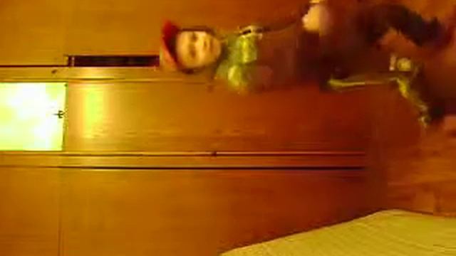 Dup Step танцует мальчик 7 лет