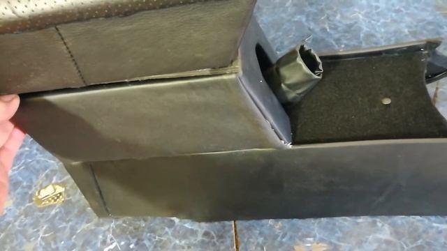 Подлокотник по дешману в Весту или дичь сколоченная гвоздями. смотреть онлайн