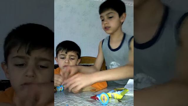 2 kide,2 ozmo cornet,2 barni muzlu смотреть онлайн