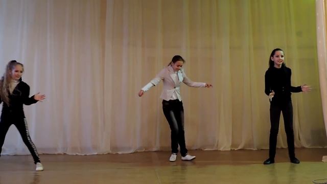 Наше выступление с танцем Майкла Джексона смотреть онлайн