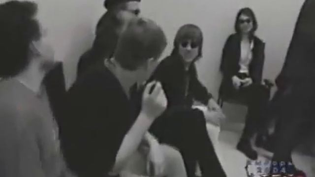 Сплин. Молоко и Мёд. Клип. смотреть онлайн
