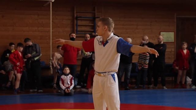 Открытое первенство Санкт-Петербургского клуба спортивных единоборств "Волна" по самбо смотреть онлайн