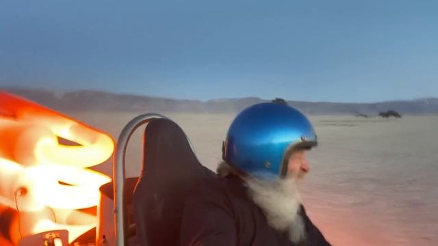 Crazy Rocketman: Riding the "Beast" jet engine go kart. смотреть онлайн