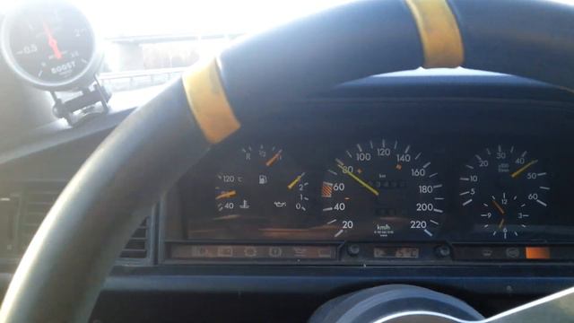 Mercedes Benz 190D 2.5 Superturbo Accelerate смотреть онлайн