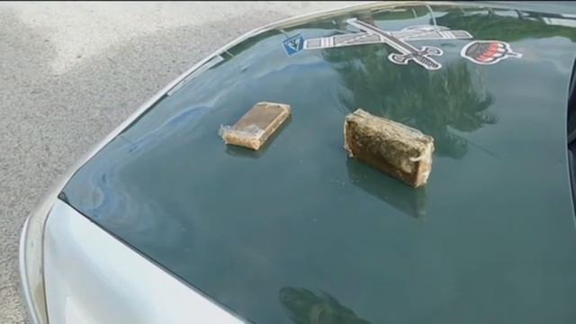 DOS DETENIDOS POR HACHIS смотреть онлайн