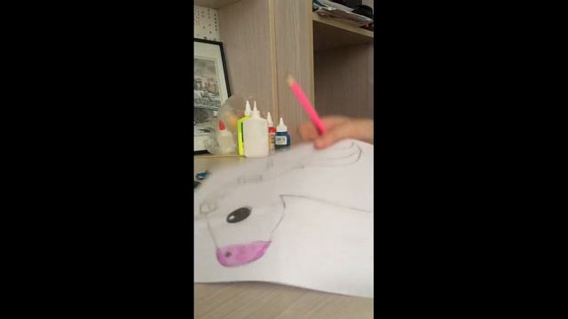Рисуем единорога. Часть 2. Раскрашиваем. смотреть онлайн