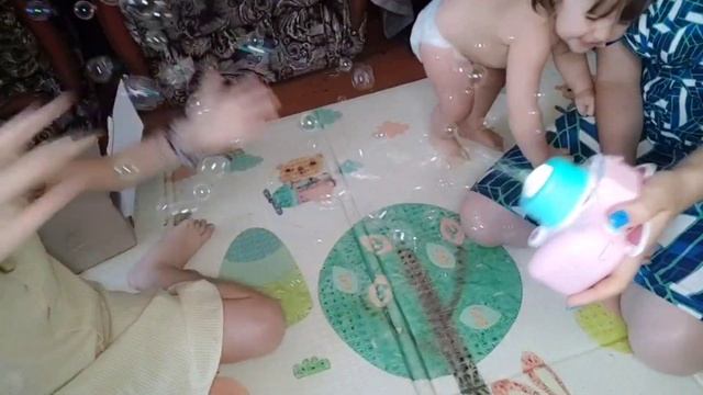 Мою холодильник, обзор музыкального фотоаппарата с мыльными пузырями! смотреть онлайн