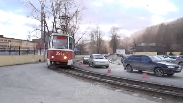 Трамвай «тройка» удлиняет маршрут смотреть онлайн