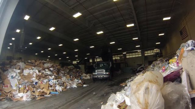 Recycling Center 1 29 смотреть онлайн