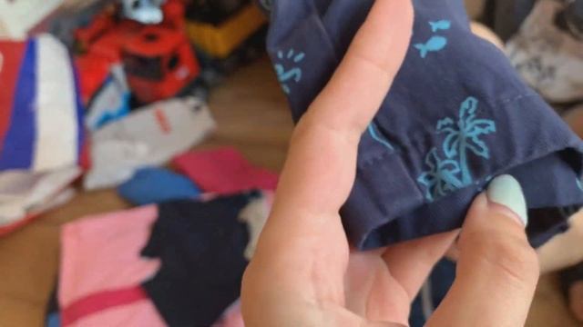 Одежда, игрушки и сладости из Германии / Автокресло для Baby Born смотреть онлайн