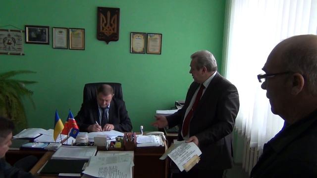 Степаненко не знает кто расклеивал объявления о сессии? смотреть онлайн