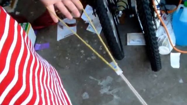 Making Primitive Survival Rope using Twisted Yucca Leaves смотреть онлайн