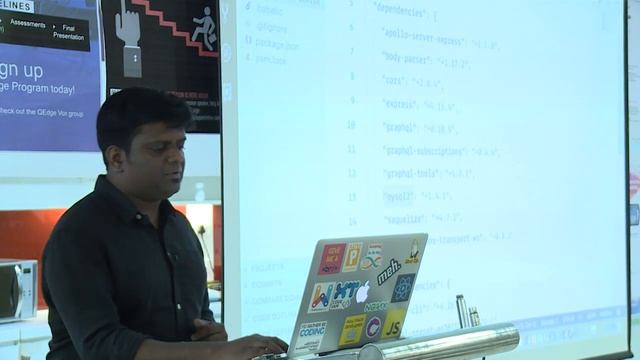 Demand Driven Architecture with GraphQL and React - Part 1 смотреть онлайн