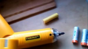 Аккумуляторная отвертка Stayer SCSD-4,8-F , замена аккумуляторов без пайки.