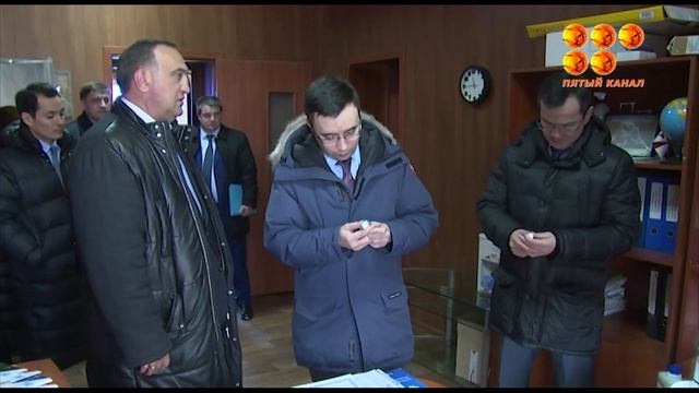 Трехслойные медицинские маски теперь будут производить в Караганде смотреть онлайн
