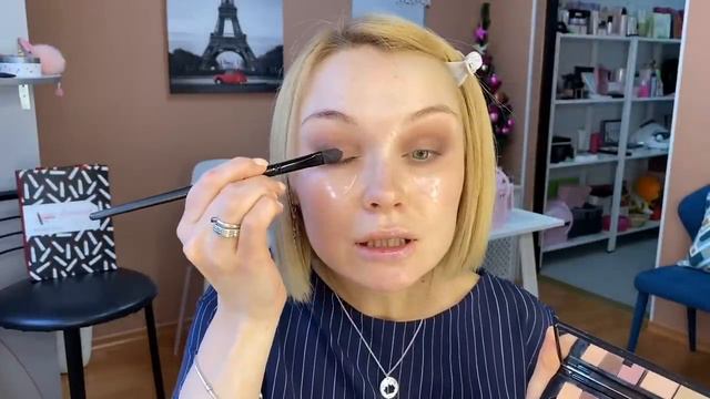 Эффектный макияж в коричневых тонах смотреть онлайн