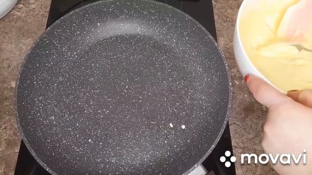 Оладьи с грушевым вареньем