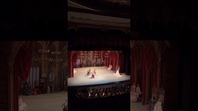 Балет Лебединое озеро. Испанский танец. Spanish Dance from Swan Lake. Александринский театр смотреть онлайн