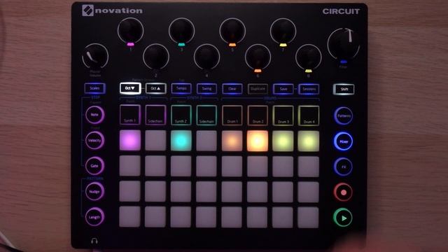 How to make HEAVY Electronic Music [Novation Circuit] смотреть онлайн