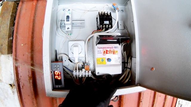 Зимовка пчел. Автоматика микроклимата в зимовнике смотреть онлайн