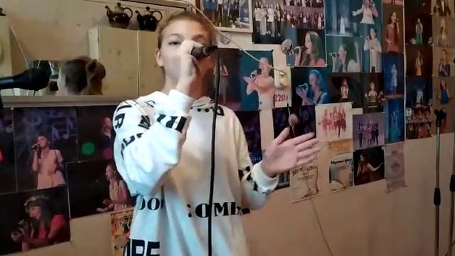 Полина Логачева,7кл,студия "Корона",песня на украинском языке ,"Плакала" смотреть онлайн