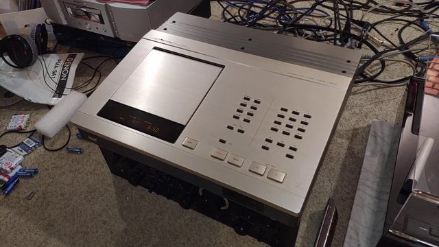 Luxman D-500Xs смотреть онлайн