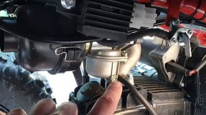 Yacota Sirius 125. Проблемы с запуском. Разряженный аккумулятор. Катаемся?