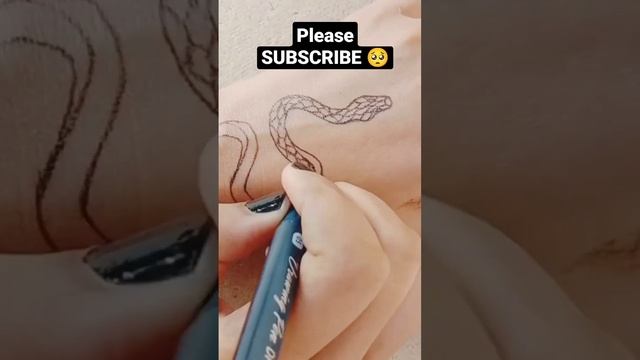 Easy Snake Drawing On Hand?? смотреть онлайн