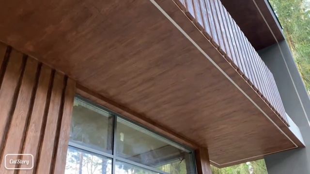 Современный тёплый дом с элементами дерева штукатурки подсветки ￼￼