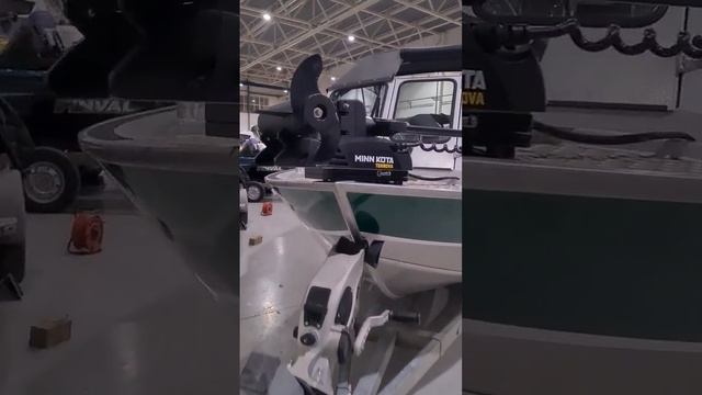 28 человеко-часов труда: история обновления лодки Bоulton 7.5 метров смотреть онлайн