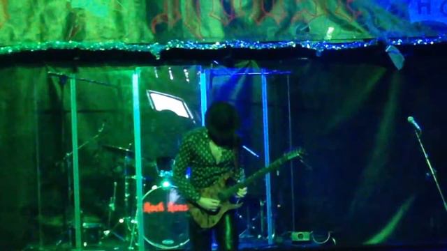 Alexander Tsarkov - Blues (May Lian cover) (live in Rock House) смотреть онлайн
