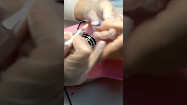 учимся делать маникюр смотреть онлайн