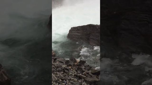 Водопад Кьосфоссен, Фломская железная дорога: танец Хюльдры смотреть онлайн