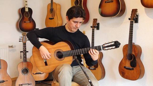 Gerundino Fernandez Flamenco Guitar 1992 - Flamenca Negra with deep and bold sound смотреть онлайн