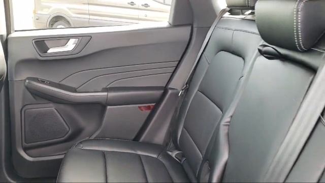 2022 Ford Escape Titanium Sport Utility New. walk around for sale in Beaver Dam, Wisconsin смотреть онлайн