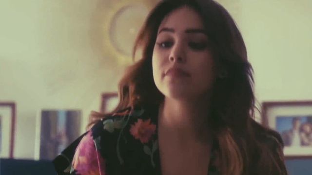 Multifemale (Elite) - Djadja